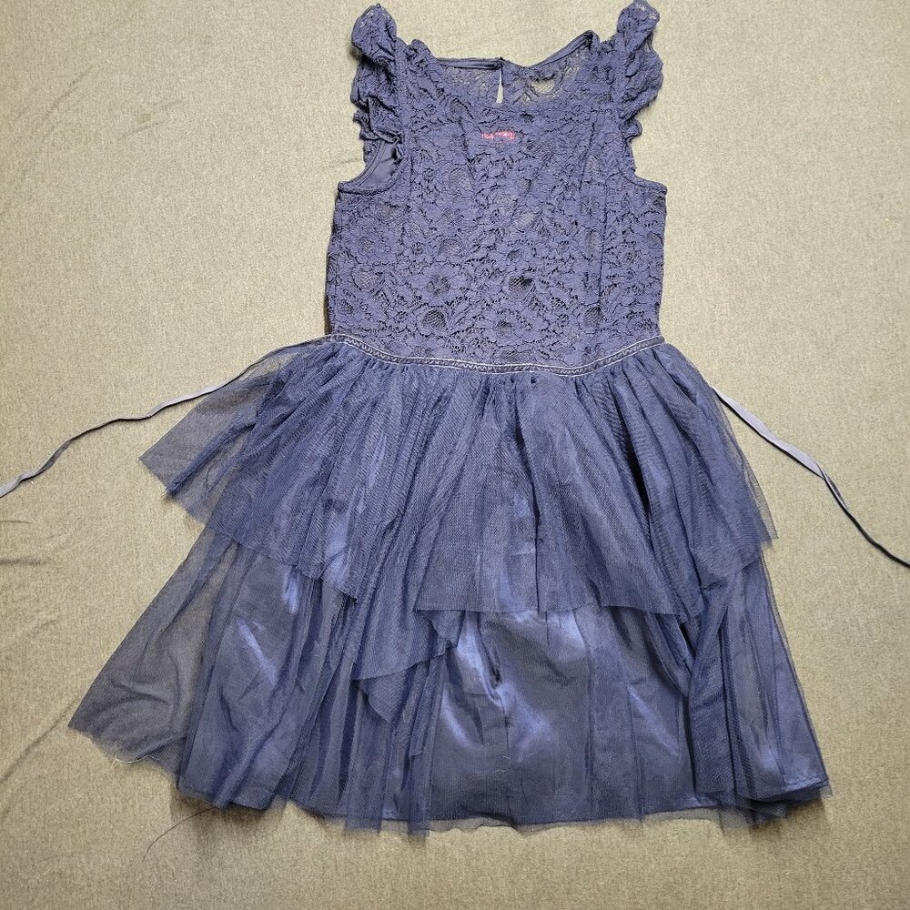 Girls dress, zuni, size 14-16. Black,   good condition